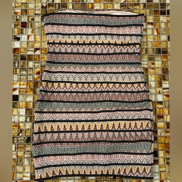 Forever 21 Strapless & Fitted Multicolor Mini Dress~Fully Lined~Side Zipper.~EUC - Picture 8 of 16